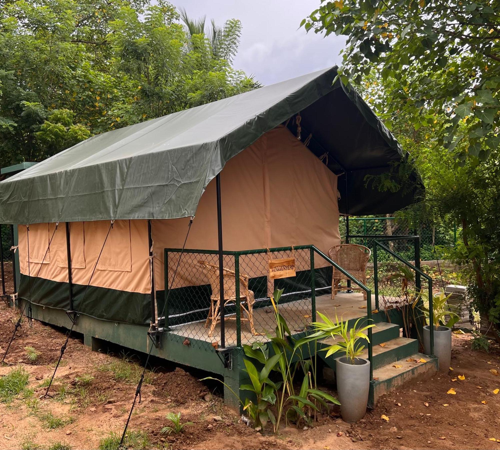 Hotel At One - Glamping à Rekawa Extérieur photo