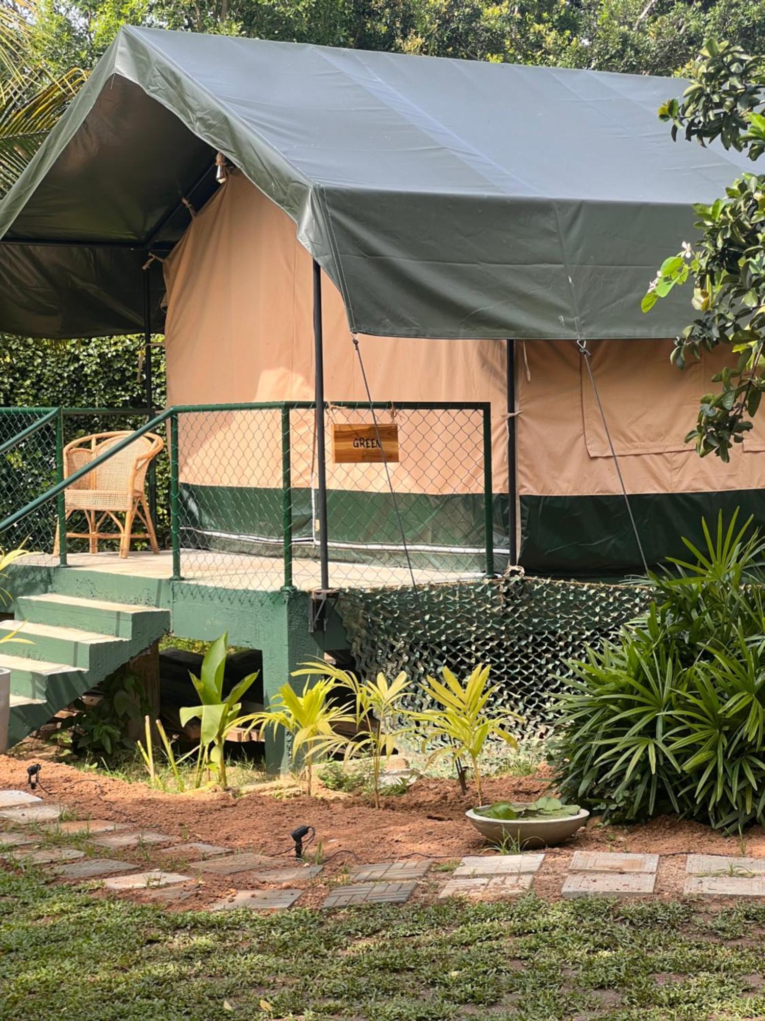 Hotel At One - Glamping à Rekawa Extérieur photo